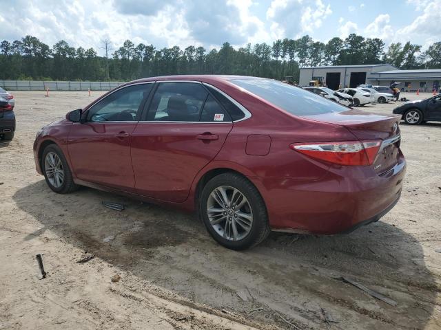 4T1BF1FK7GU536433 - 2016 TOYOTA CAMRY LE RED photo 2