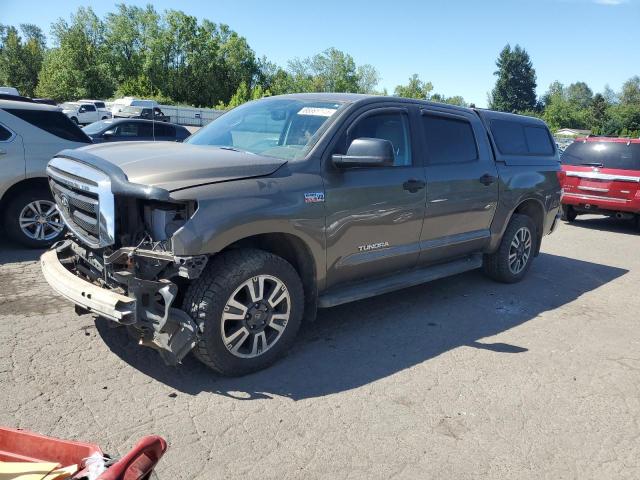2011 TOYOTA TUNDRA CREWMAX SR5, null