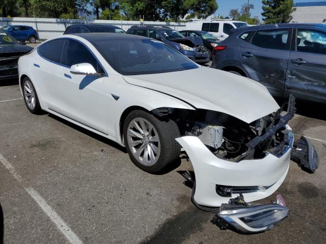 5YJSA1E25KF332459 - 2019 TESLA MODEL S თეთრი ფოტო 4