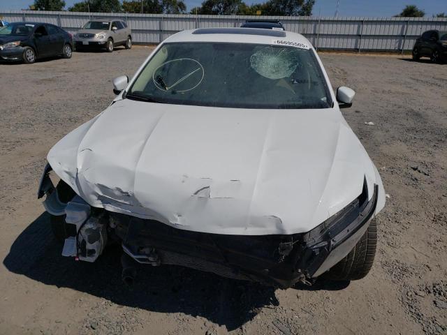 1VWLA7A31KC007064 - 2019 VOLKSWAGEN PASSAT WOLFSBURG 白色 照片 5