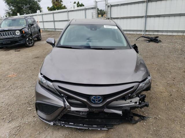 4T1S31AK4PU053630 - 2023 TOYOTA CAMRY SE NIGHT SHADE GRAY photo 5