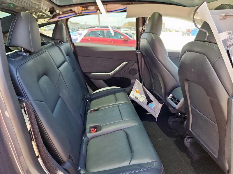 7SAYGDEE2PA087874 - 2023 TESLA MODEL Y Grau Foto 11