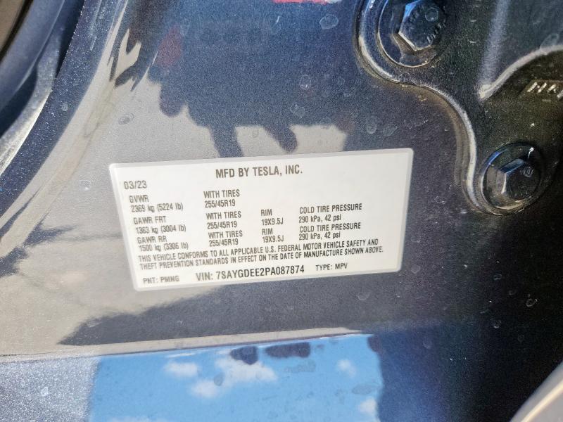 7SAYGDEE2PA087874 - 2023 TESLA MODEL Y Grau Foto 14