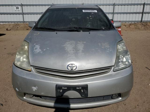 JTDKB20UX50116945 - 2005 TOYOTA PRIUS 银色 照片 5