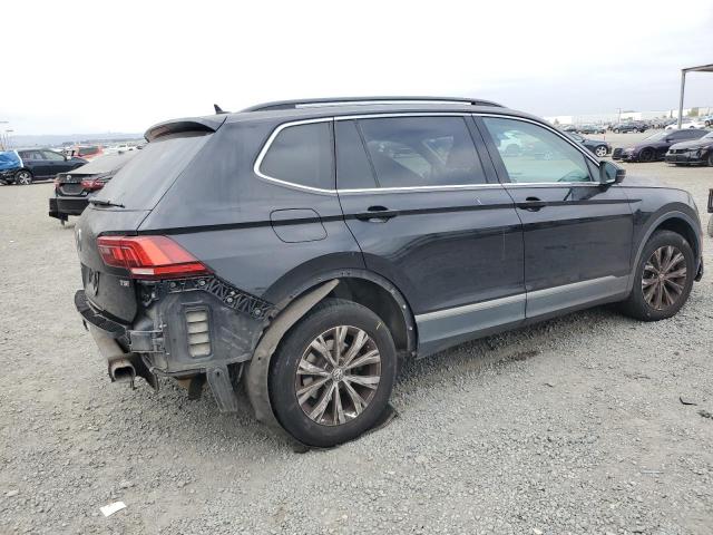 3VV3B7AXXJM209824 - 2018 VOLKSWAGEN TIGUAN SE Qara foto 3