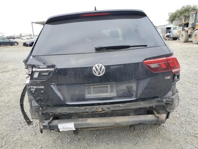 3VV3B7AXXJM209824 - 2018 VOLKSWAGEN TIGUAN SE Qara foto 6