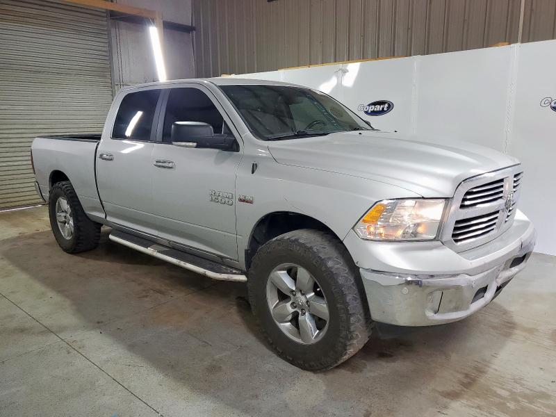 1C6RR7TT4JS183962 - 2018 RAM 1500 SLT Серебристый фото 4