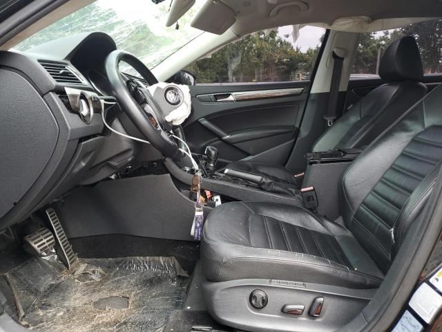 1VWCT7A35GC015105 - 2016 VOLKSWAGEN PASSAT SEL BLACK photo 7