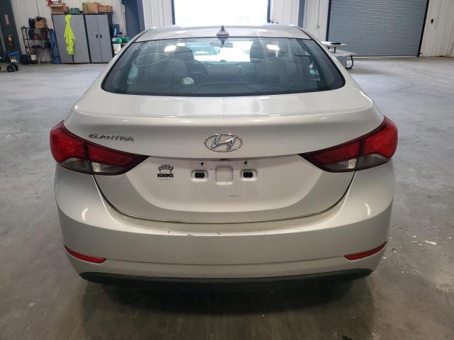 5NPDH4AE9GH661373 - 2016 HYUNDAI ELANTRA SE SILVER photo 6