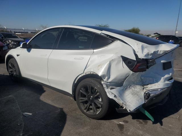 7SAYGDED0RF121887 - 2024 TESLA MODEL Y WHITE photo 2
