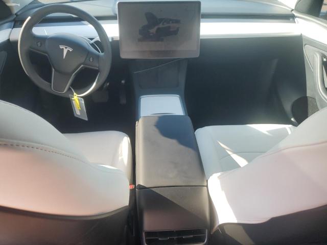 7SAYGDED0RF121887 - 2024 TESLA MODEL Y WHITE photo 8