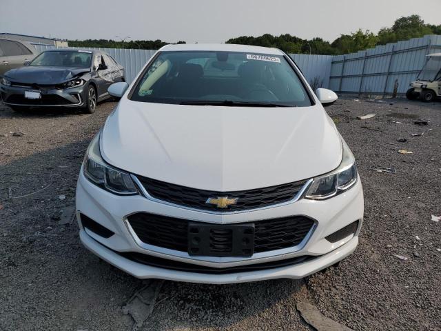 1G1BC5SM7J7140528 - 2018 CHEVROLET CRUZE LS WHITE photo 5
