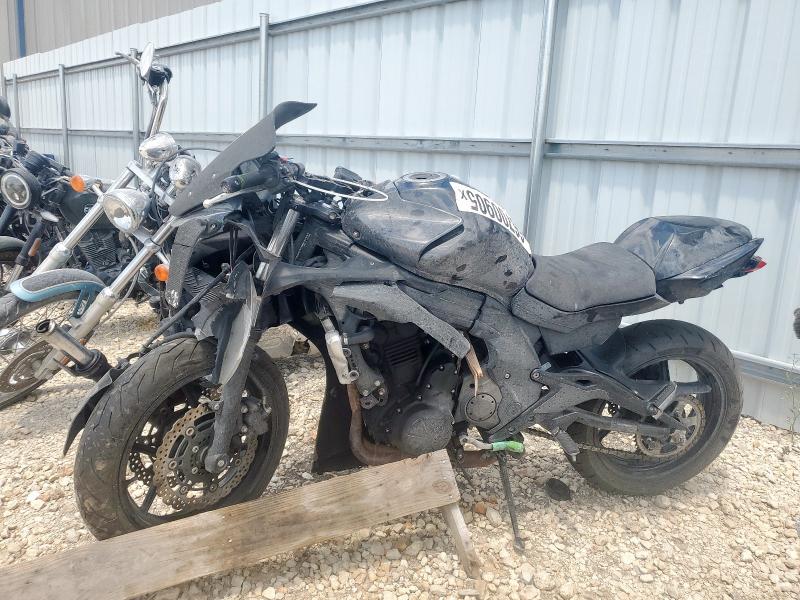 JKAEXEE18GDA22750 - 2016 KAWASAKI EX650 E BLACK photo 3