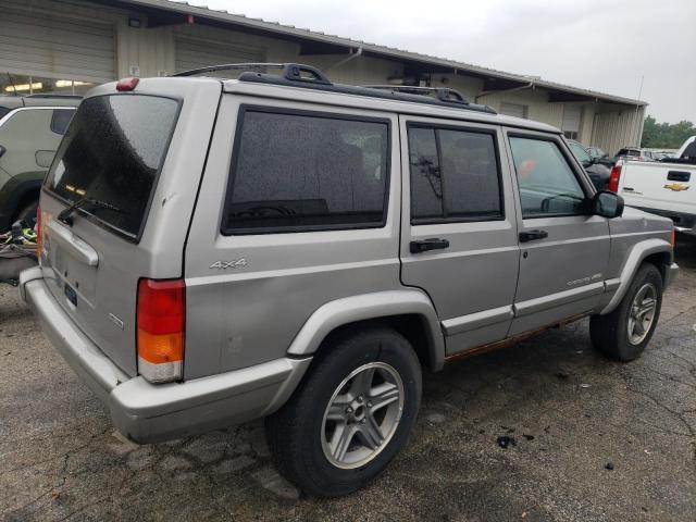 1J4FF58S71L523778 - 2001 JEEP CHEROKEE CLASSIC SILVER photo 3