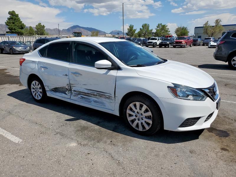 3N1AB7AP2JY212220 - 2018 NISSAN SENTRA S 白色 照片 4