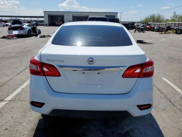 3N1AB7AP2JY212220 - 2018 NISSAN SENTRA S 白色 照片 6