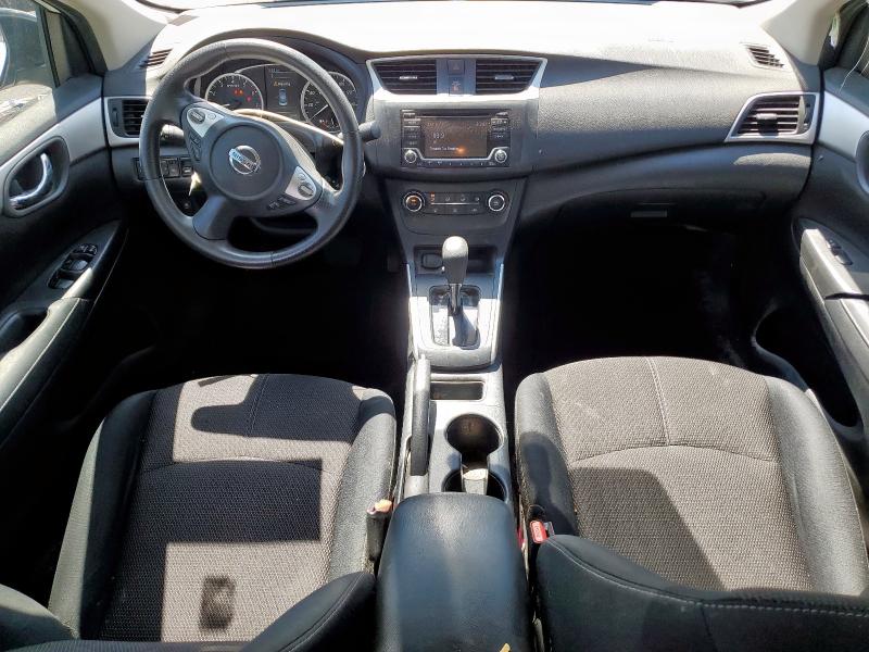 3N1AB7AP2JY212220 - 2018 NISSAN SENTRA S 白色 照片 8