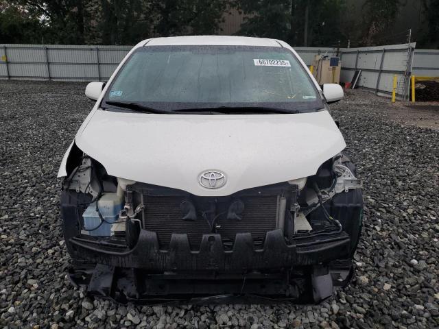 5TDJZ3DC4HS166711 - 2017 TOYOTA SIENNA LE თეთრი ფოტო 5