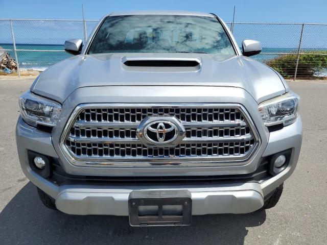 3TMAZ5CN4GM012710 - 2016 TOYOTA TACOMA DOUBLE CAB Silber Foto 5