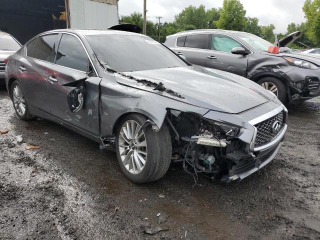 JN1EV7AR9JM435772 - 2018 INFINITI Q50 LUXE GRAY photo 4