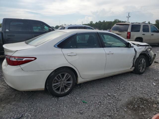 4T1BF1FK2FU895347 - 2015 TOYOTA CAMRY LE WHITE photo 3