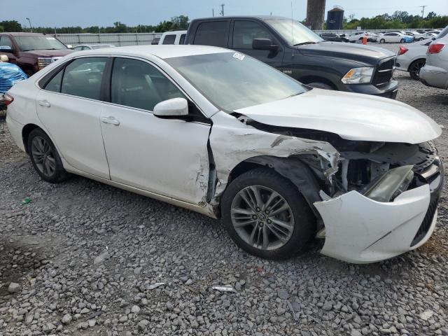 4T1BF1FK2FU895347 - 2015 TOYOTA CAMRY LE WHITE photo 4