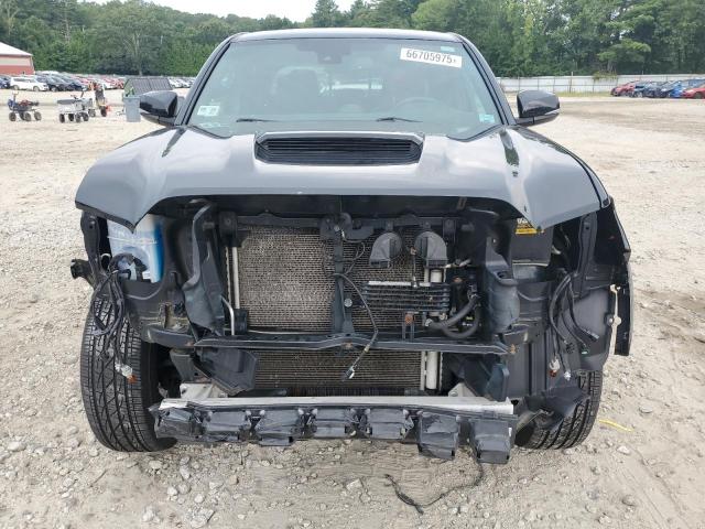 3TMCZ5AN5JM138870 - 2018 TOYOTA TACOMA DOUBLE CAB Czarny zdjęcie 5