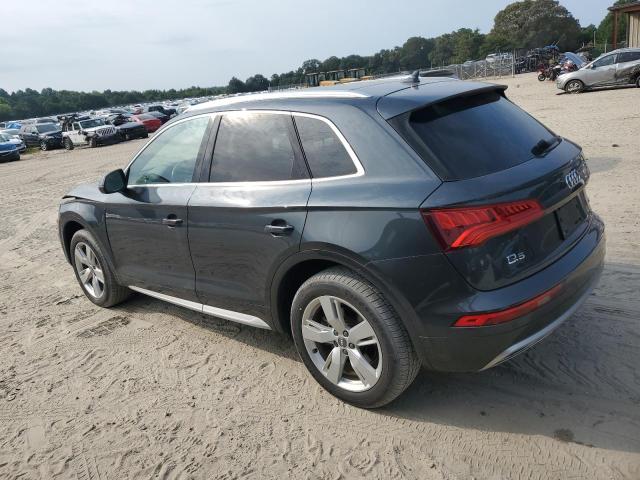 WA1BNAFY7K2069606 - 2019 AUDI Q5 PREMIUM PLUS CHARCOAL photo 2