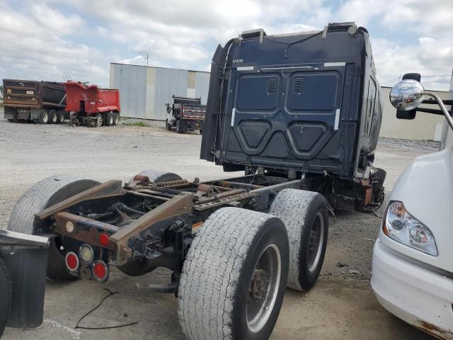 1FUJGLD53GLHE2853 - 2016 FREIGHTLINER CASCADIA 1 BLACK photo 4