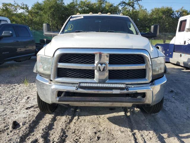 3C7WRNFL0FG659699 - 2015 RAM 5500 თეთრი ფოტო 5