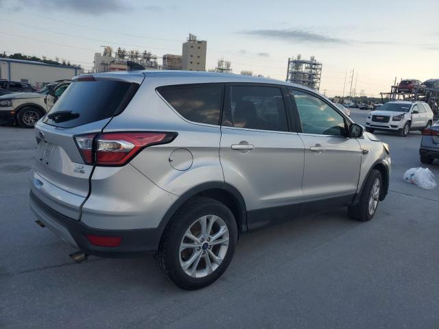 1FMCU9GD6HUA62226 - 2017 FORD ESCAPE SE SILVER photo 3