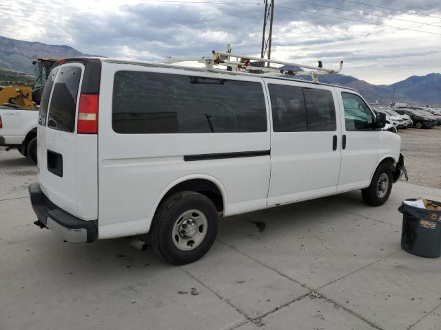 1GAZG1FA7C1169951 - 2012 CHEVROLET EXPRESS G3 LT WHITE photo 3