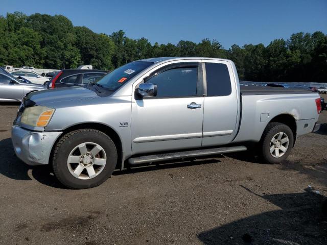 2004 NISSAN TITAN XE, 