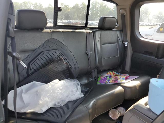 1N6AA06B14N529103 - 2004 NISSAN TITAN XE SILVER photo 10