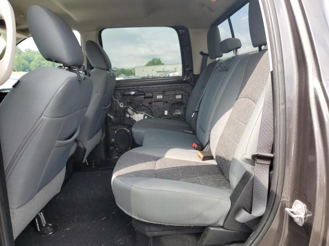 3C6RR7LG9JG252672 - 2018 RAM 1500 SLT GRAY photo 10