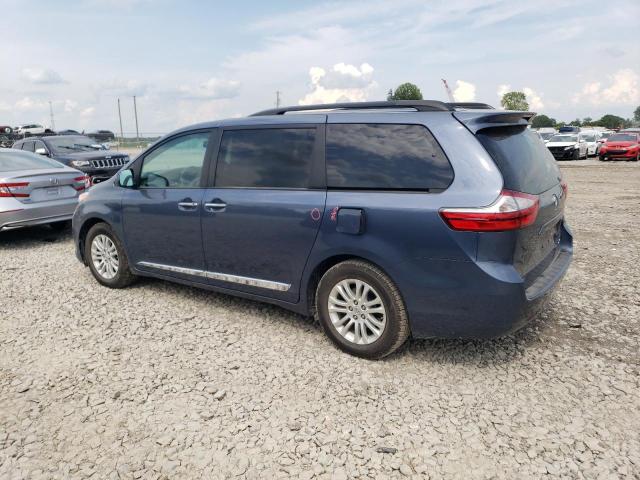 5TDYZ3DC0HS836012 - 2017 TOYOTA SIENNA XLE 蓝色 照片 2