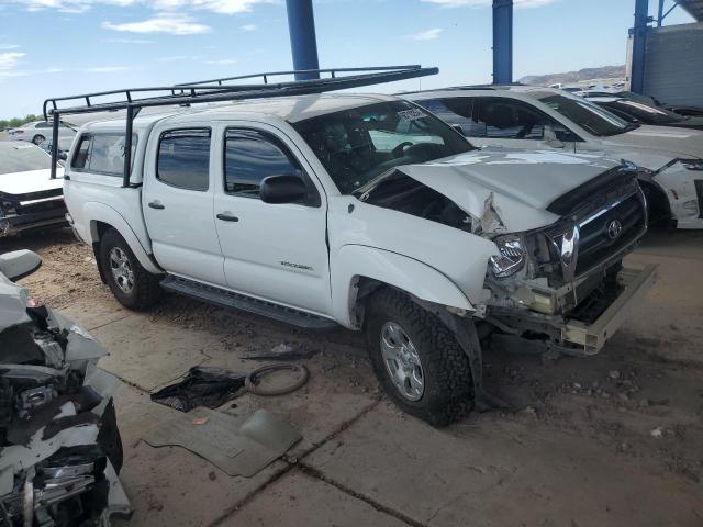 5TELU42N77Z423007 - 2007 TOYOTA TACOMA DOUBLE CAB WHITE photo 4