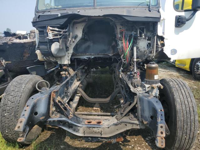 3AKJGLBG3GSHT7469 - 2016 FREIGHTLINER CASCADIA 1 თეთრი ფოტო 6