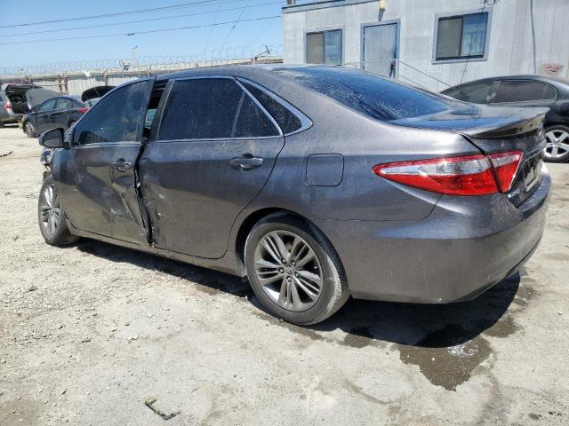 4T1BF1FK0HU799123 - 2017 TOYOTA CAMRY LE GRAY photo 2