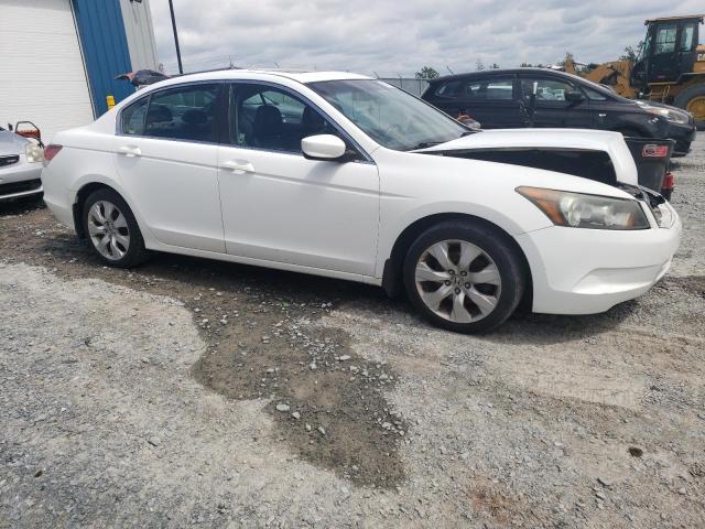1HGCP2F89AA806238 - 2010 HONDA ACCORD EXL WHITE photo 4