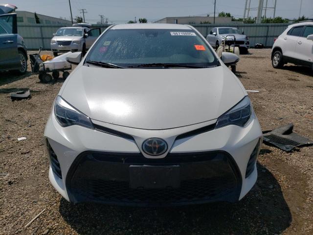 5YFBURHEXJP777441 - 2018 TOYOTA COROLLA L თეთრი ფოტო 5