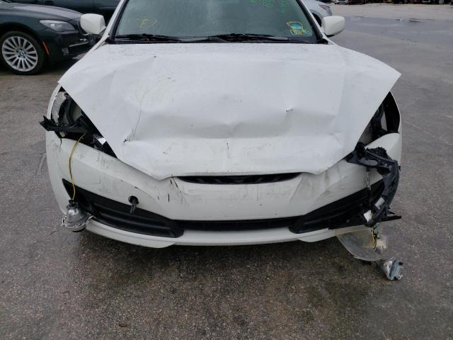 KMHHT6KDXAU027709 - 2010 HYUNDAI GENESIS CO 2.0T WHITE photo 9