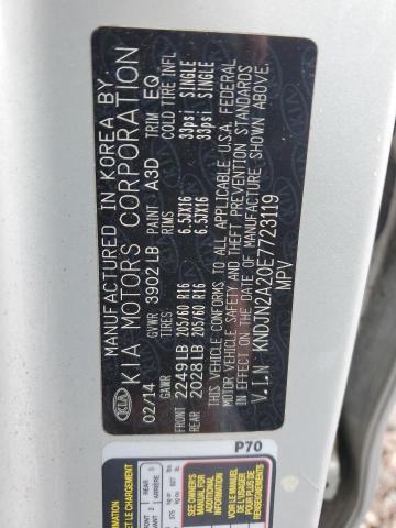 KNDJN2A20E7723119 - 2014 KIA SOUL SILVER photo 12