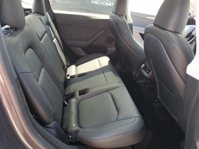 7SAYGDED2PF962946 - 2023 TESLA MODEL Y Сірий фото 10