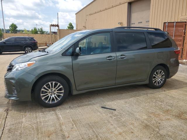2020 TOYOTA SIENNA XLE, 