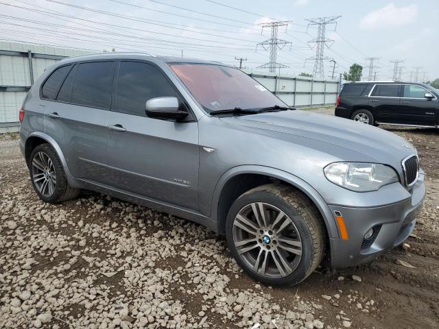 5UXZV8C52D0C17152 - 2013 BMW X5 XDRIVE50I GRAY photo 4