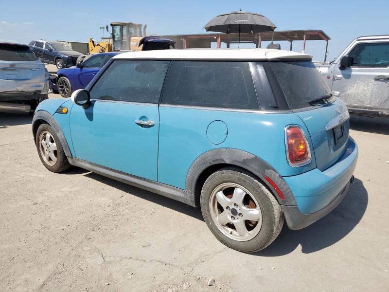WMWMF3C51ATZ62345 - 2010 MINI COOPER ტურკოუსი ფოტო 2