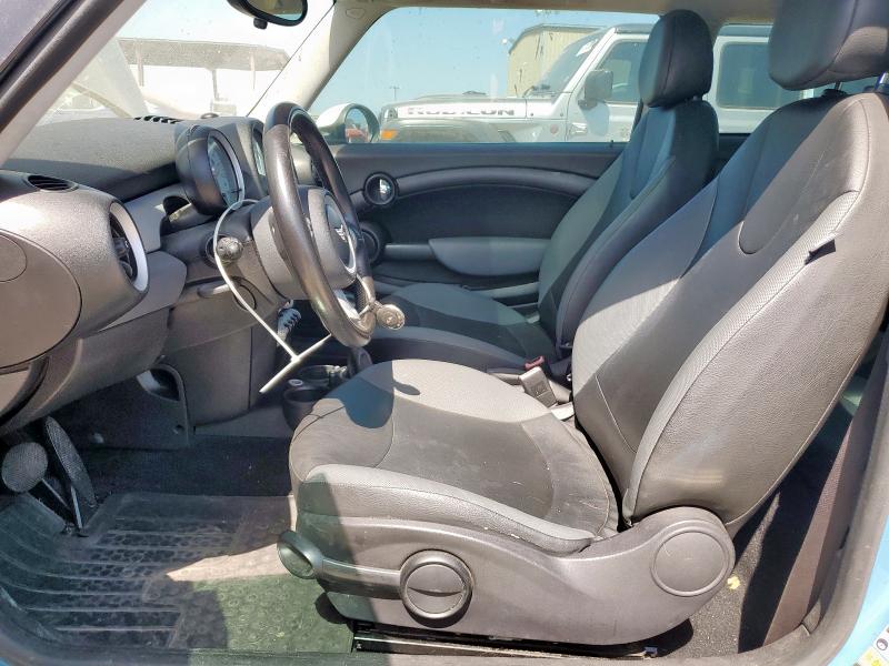 WMWMF3C51ATZ62345 - 2010 MINI COOPER ტურკოუსი ფოტო 7