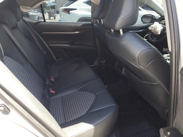 4T1G11AK8NU690674 - 2022 TOYOTA CAMRY SE ვერცხლისფერი ფოტო 10