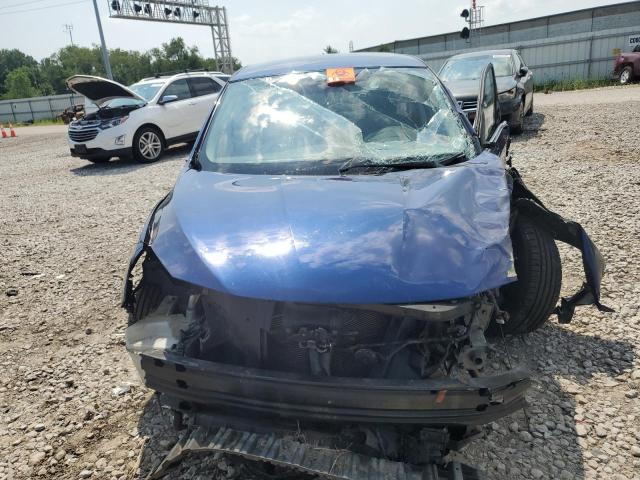 3N1AB7AP7JY228946 - 2018 NISSAN SENTRA S BLUE photo 5